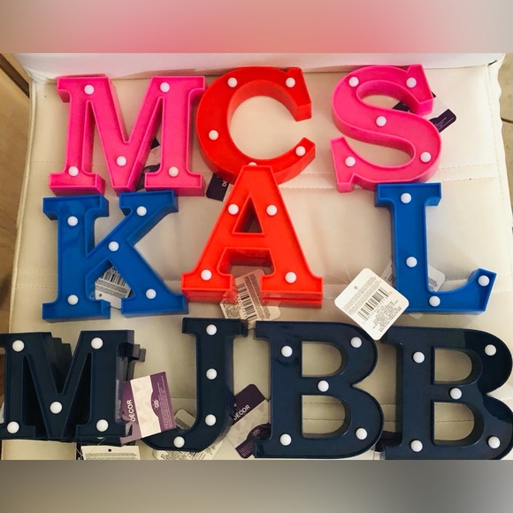 3 LED light up Assorted alphabet letters (A B C J K L M S) new - Picture 1 of 16